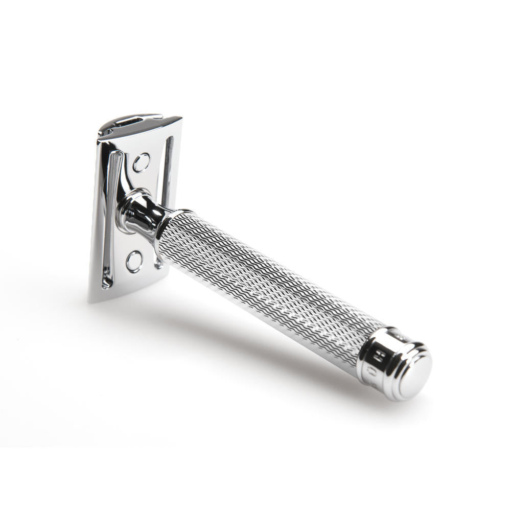 MÜHLE Traditional Chrome Safety Razor - Closed Comb, Alternate View