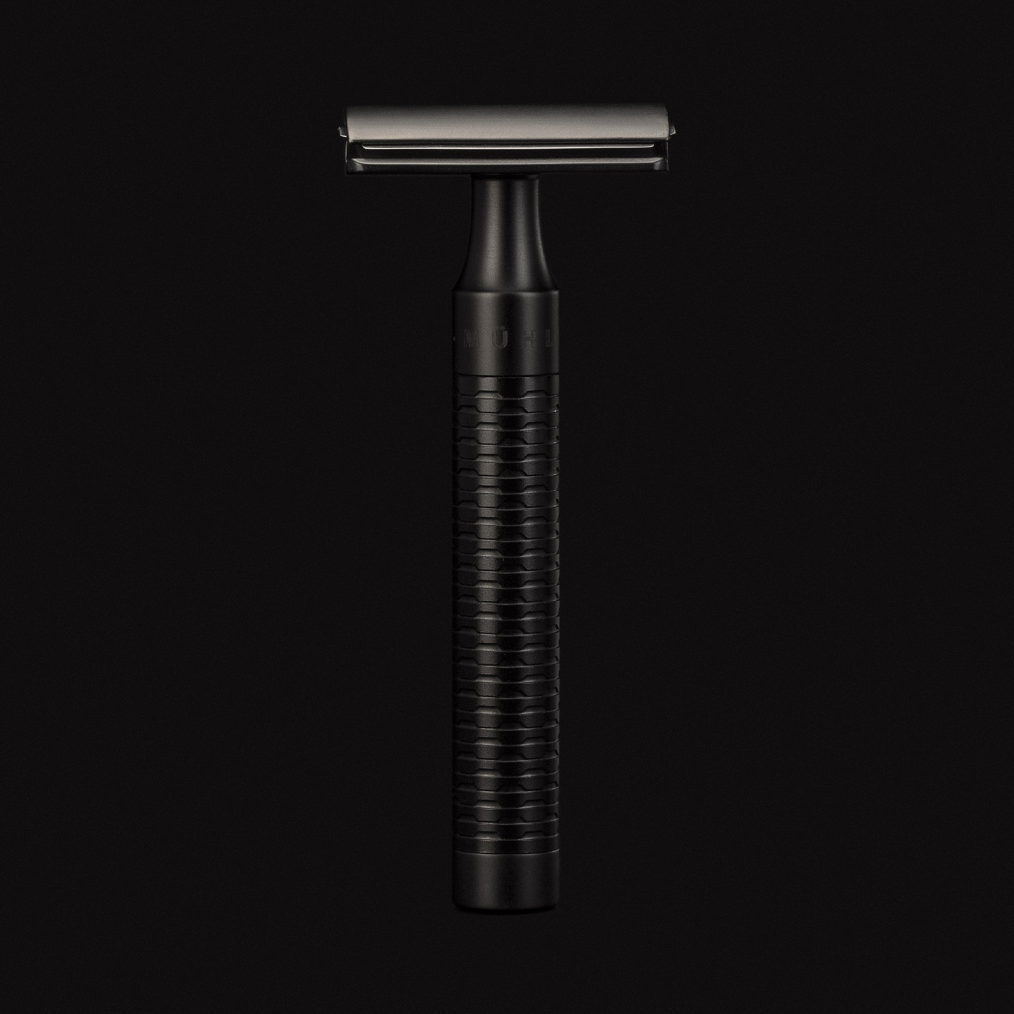 Rocca Jet Black Stainless Steel Safety Razor | MÜHLE – MUHLE SHAVING
