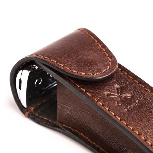 MÜHLE Brown Leather Safety Razor Travel Pouch, Detail
