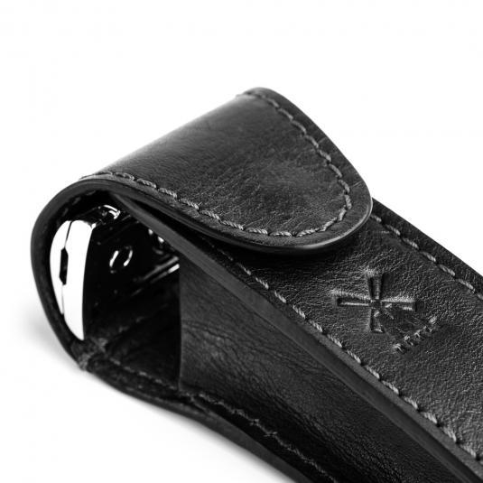MÜHLE Black Leather Safety Razor Travel Pouch, Detail
