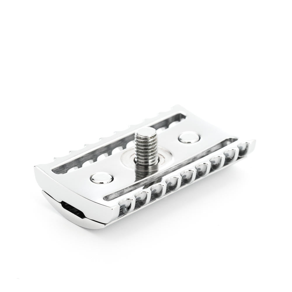 MÜHLE Traditional Replacement Safety Razor Head - Open Comb, Detail