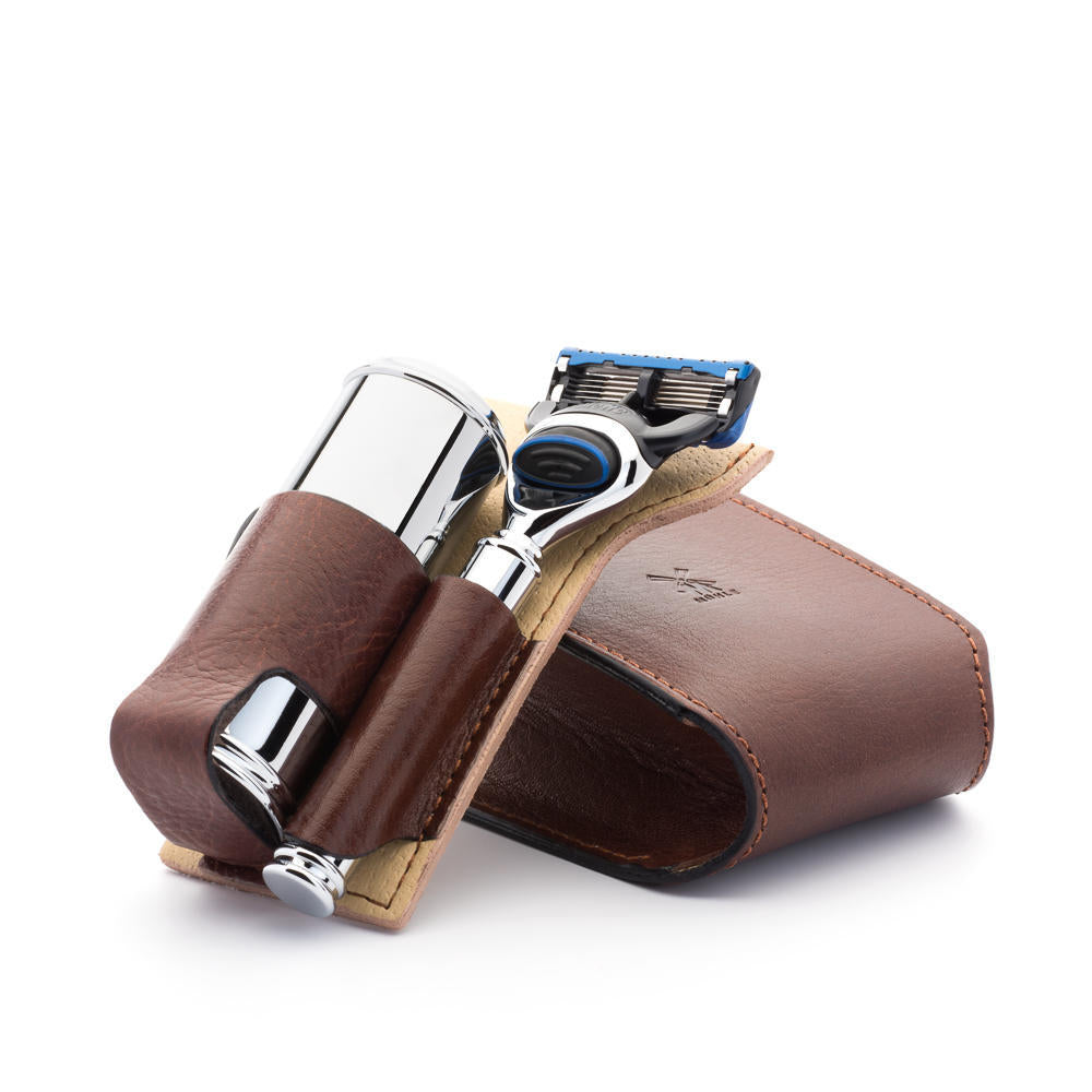 Kit de barbear MÜHLE Travel Florentine Brown Leather Silvertip Fiber & Fusion, visão alternativa