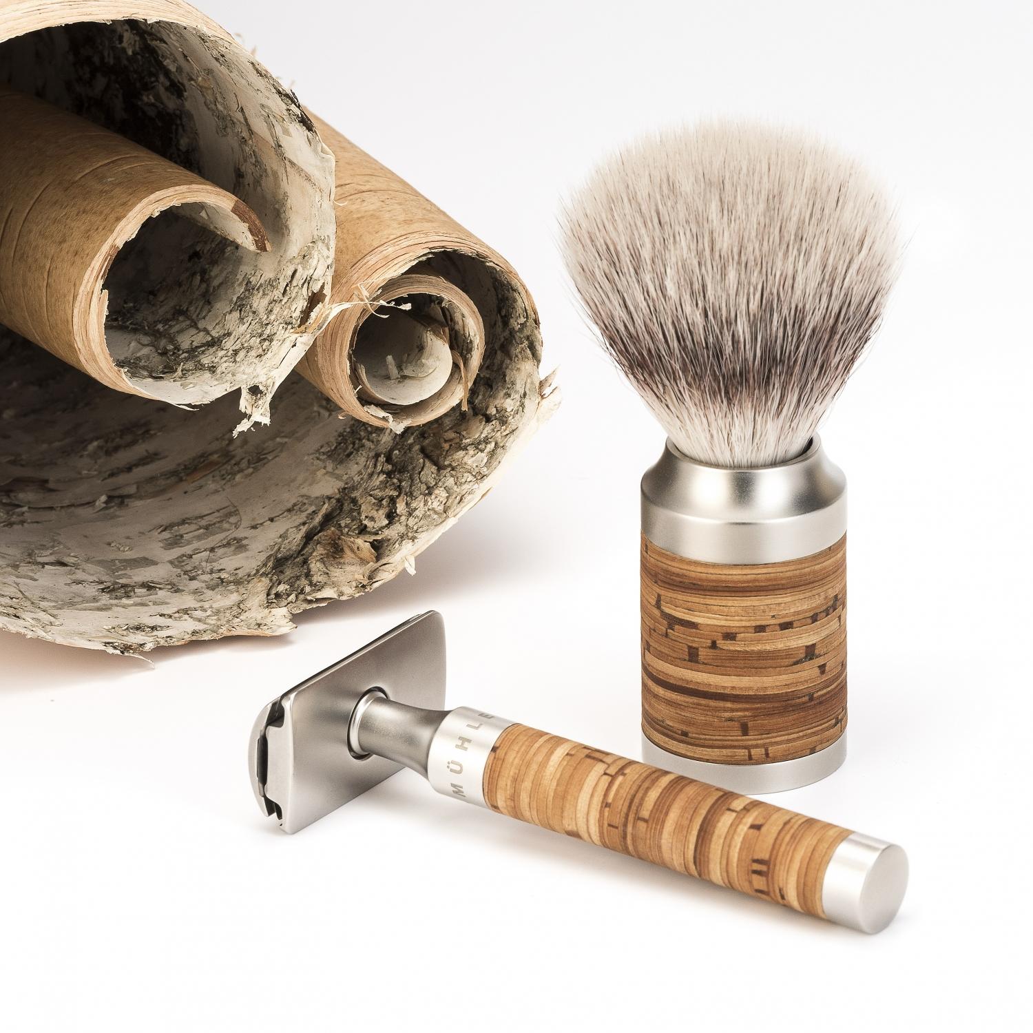 Conjunto de barbear MÜHLE Rocca Birch Bark e aço inoxidável de 3 peças com ponta prateada e lâmina de segurança, visão alternativa